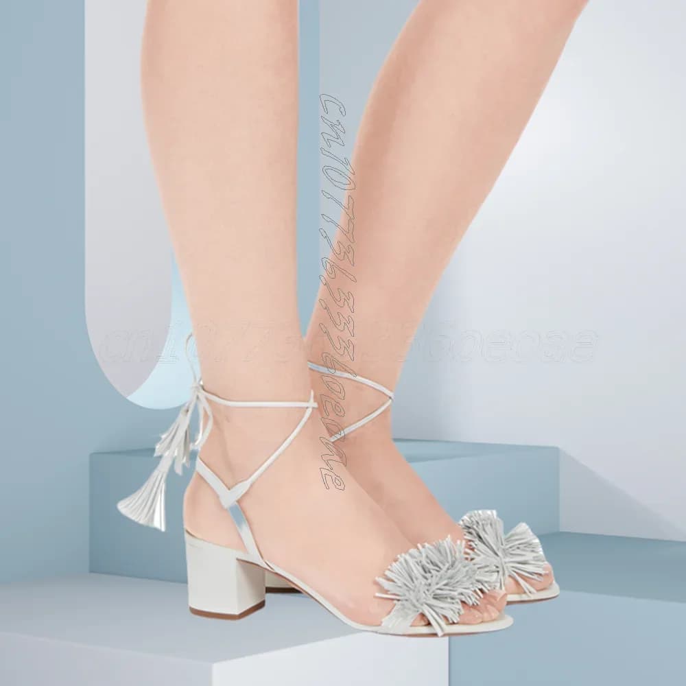 Sandali piatti con decorazioni in pelliccia e nappe, cinturino alla caviglia, scarpe alla moda da donna con tacco grosso, scarpe sexy 2025 Zapatos Para Mujeres