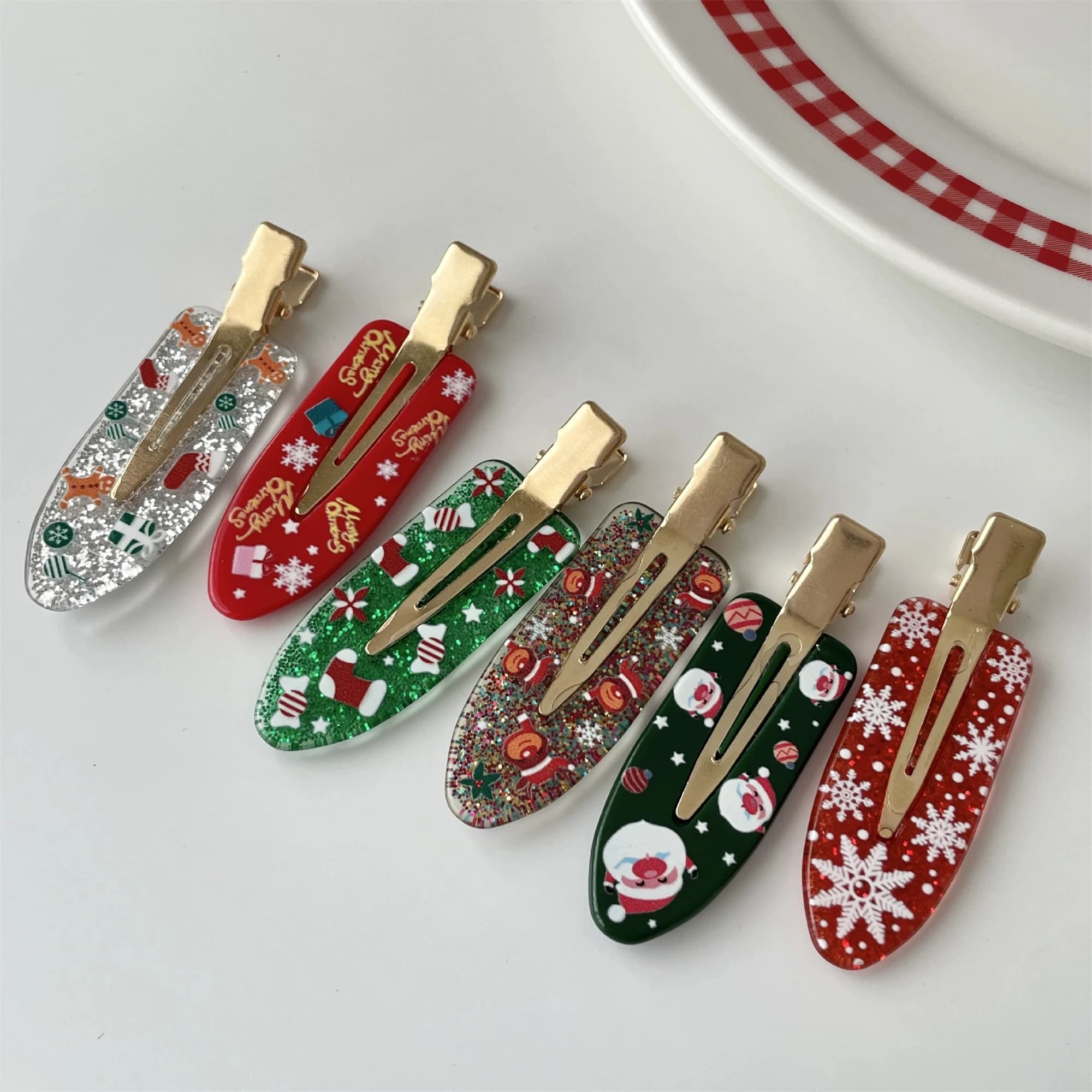 Set di 6 Fermagli per Capelli Natalizi, Nuovi Arrivi, Graziose Mollette a Forma di Renna, Caramelle, Calzini e Lettere per Donne e Ragazze, Accessori per Capelli per Feste Natalizie