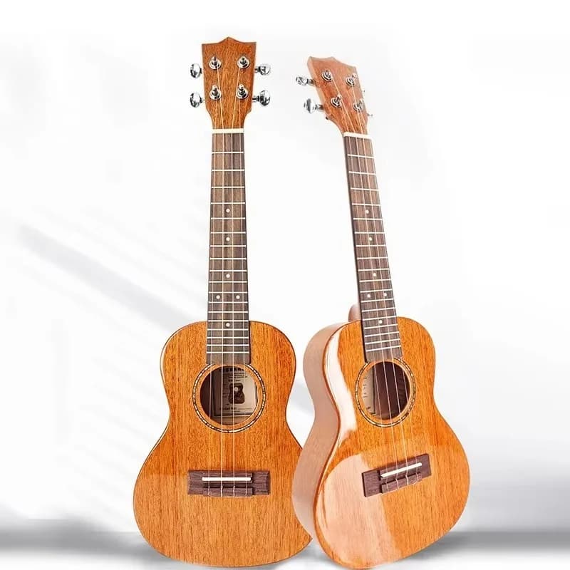 Ukulele 4-String Wood Body Mahogany Neck Rosewood Fretboard Varnished Finish Beginner Guitar