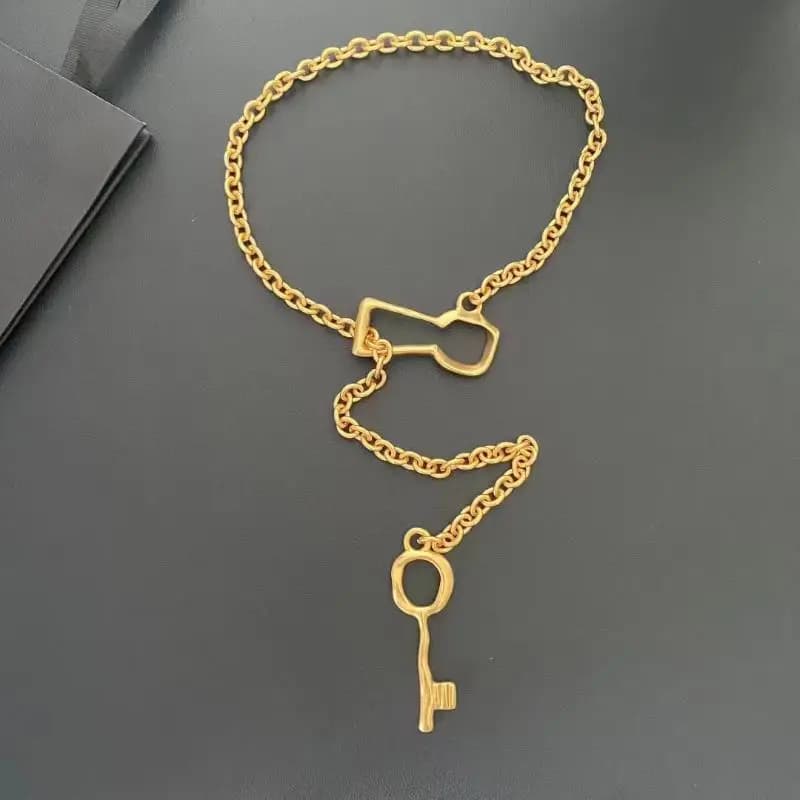 Collana con Ciondolo a Catena Spessa Opaca, Lunga Catena Trendy per Maglione, Gioielli Moda Quotidiana da Donna, Regalo