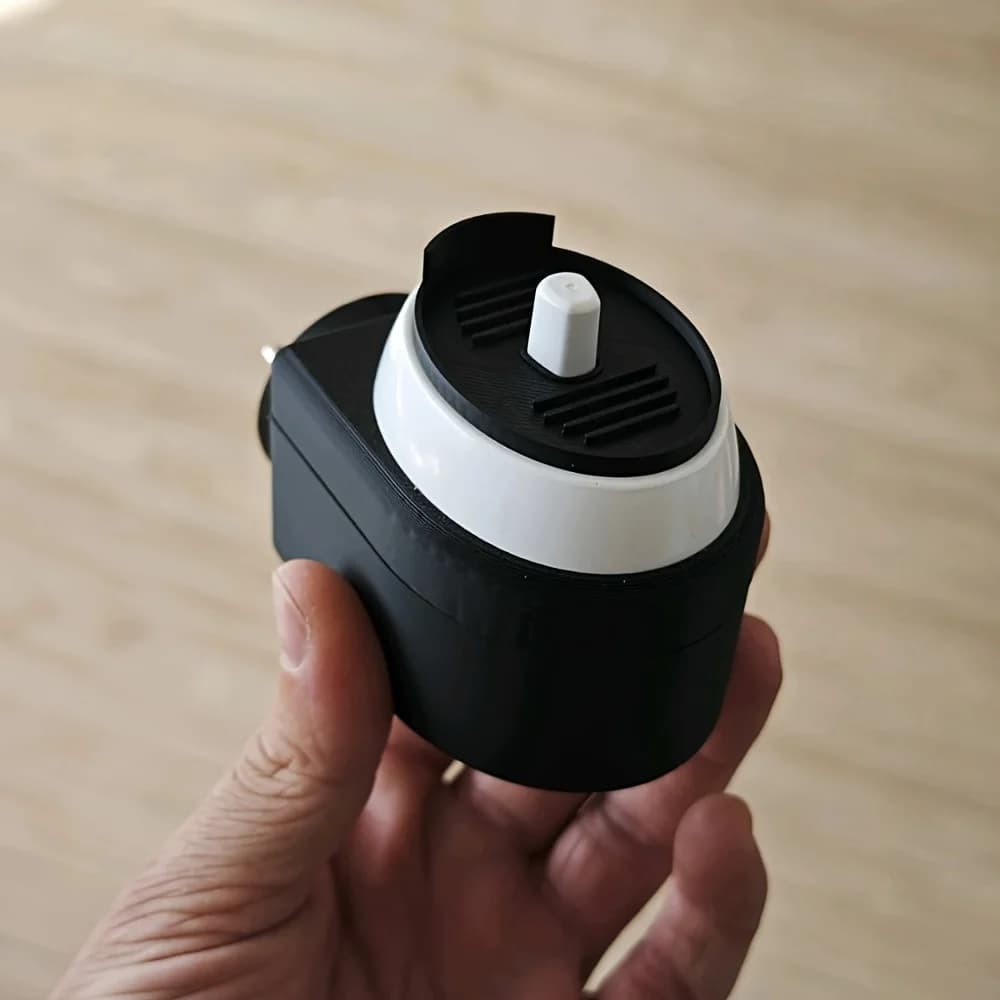 1-piece electric toothbrush for charging base to drain water, keep the charging base free of dirt and residues