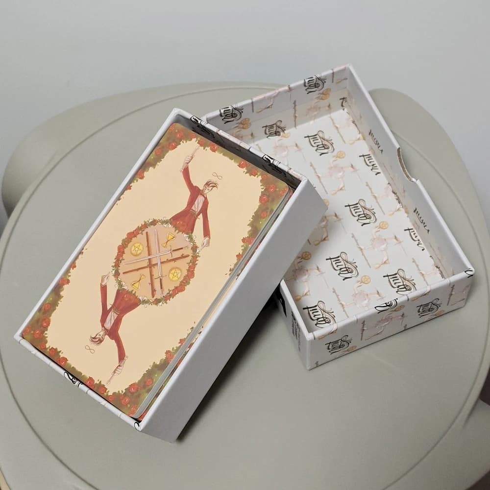 Tarocchi Manga in scatola rigida 12*7 cm Carte da 90 pezzi (78 carte dei tarocchi + 12 carte Oracle) Stampate su cartoncino doppio goffrato da 350 GSM