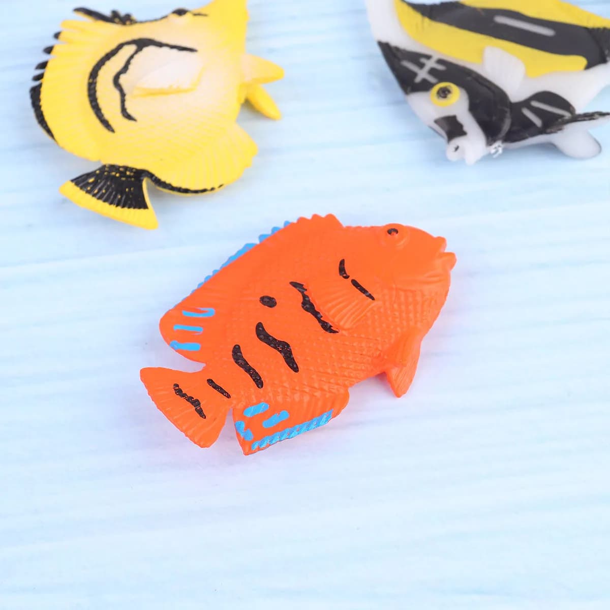 1Set Simulated Solid Tropical Fish Mixed Color Lifelike Realistic Fake Fish for Kids Cats Kids Toys