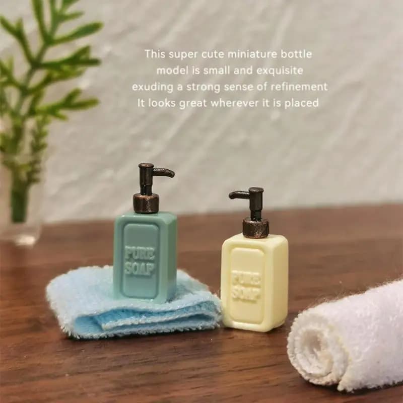 4 Pezzi Mini Dispenser di Sapone in Miniatura, Bottiglia Divisibile per Casa delle Bambole, Giocattolo per Gioco di Ruolo