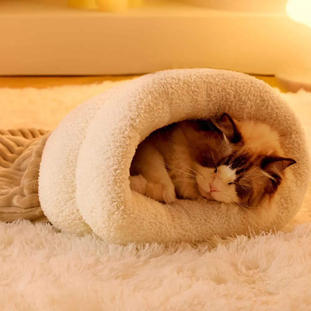 Funny and warm cats sleeping bag, tunnel, soft leather for cats and kittens 5-8 kg