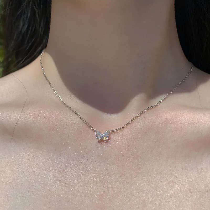 Colorful Butterfly Necklace for Girls Women Stainless Steel Neck Chocker Jewelry Elegant and Charming Fashion Accessory Gift