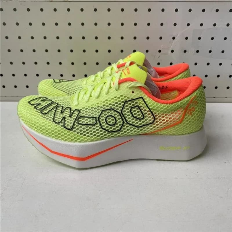 Scarpe Sportive Professionali per Uomo e Donna, Scarpe da Allenamento Traspiranti Unisex, Scarpe da Corsa Leggere con Piastra in Carbonio per Coppie