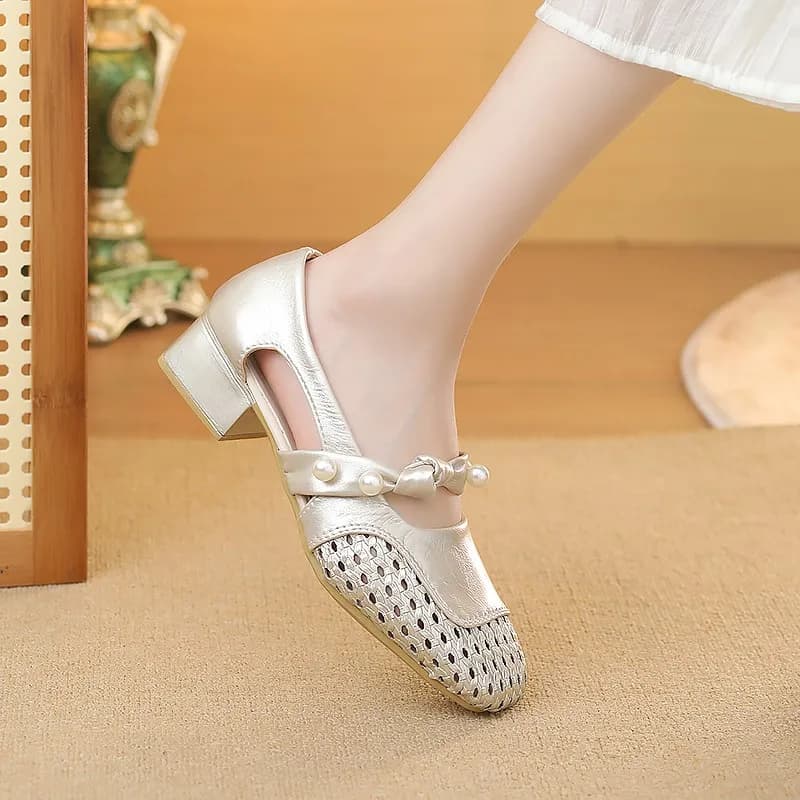 New French-style Woven Open Mary Jane Women's Pearl Thick-heeled Sandals Single Shoes 2026