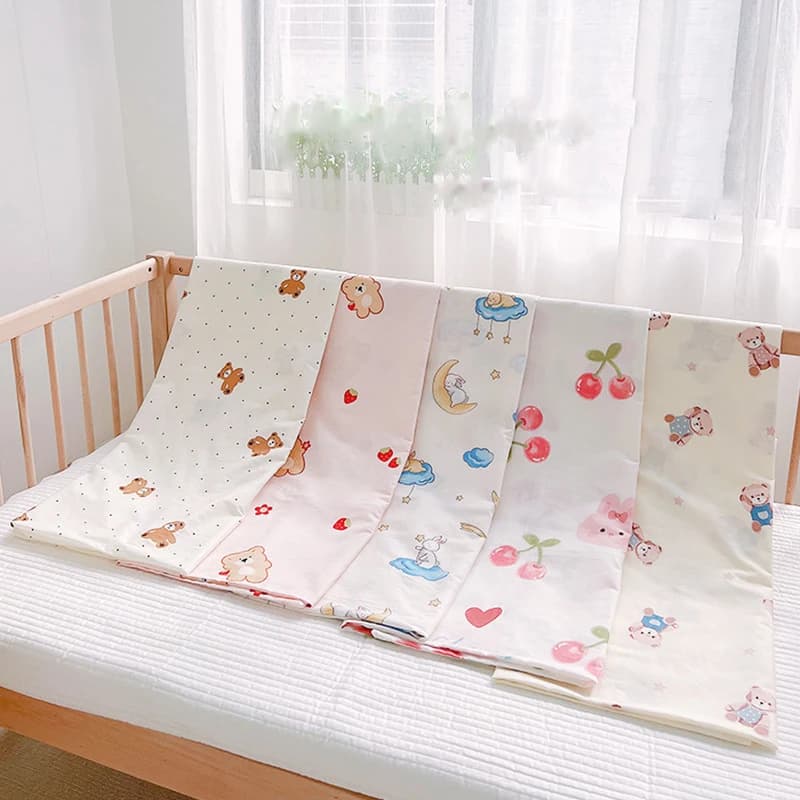 Copripiumino per lettino simpatico cartone animato per neonati Neonati Piccoli Bambini Copripiumino per culla Custodia in cotone Biancheria da letto per bambini quattro stagioni