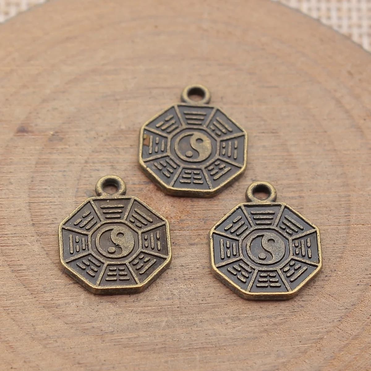 Bagua Yin Yang Charm Pendant Taoist Amulet For Chinese Taoism Theme DIY Bracelet Necklace Jewelry Making Supplies For