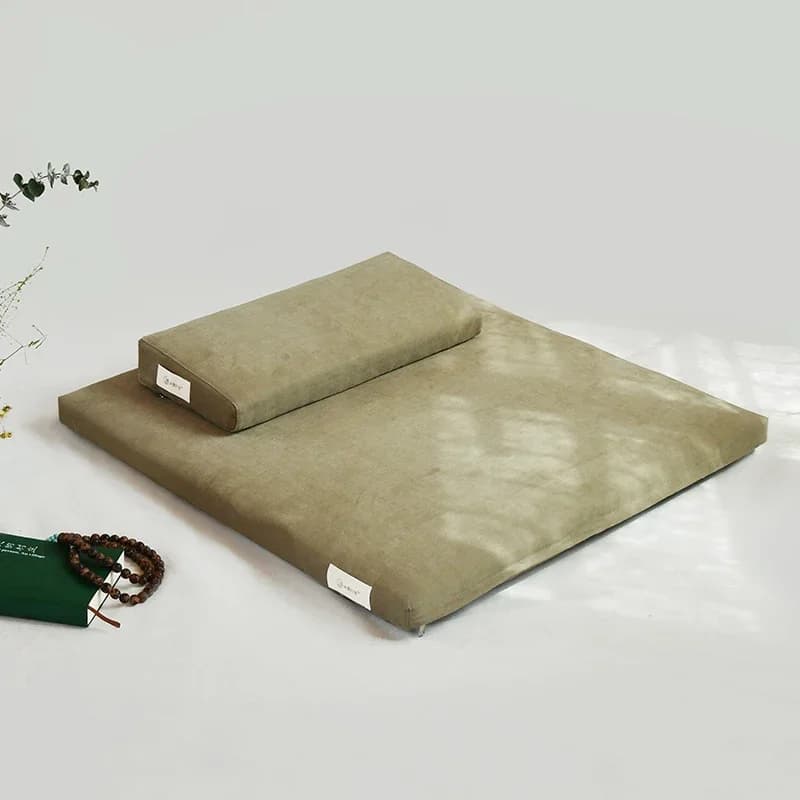 Matcha solid color new Chinese-style seat cushion meditation cushion latex coconut palm silk sitting futon balcony bay window