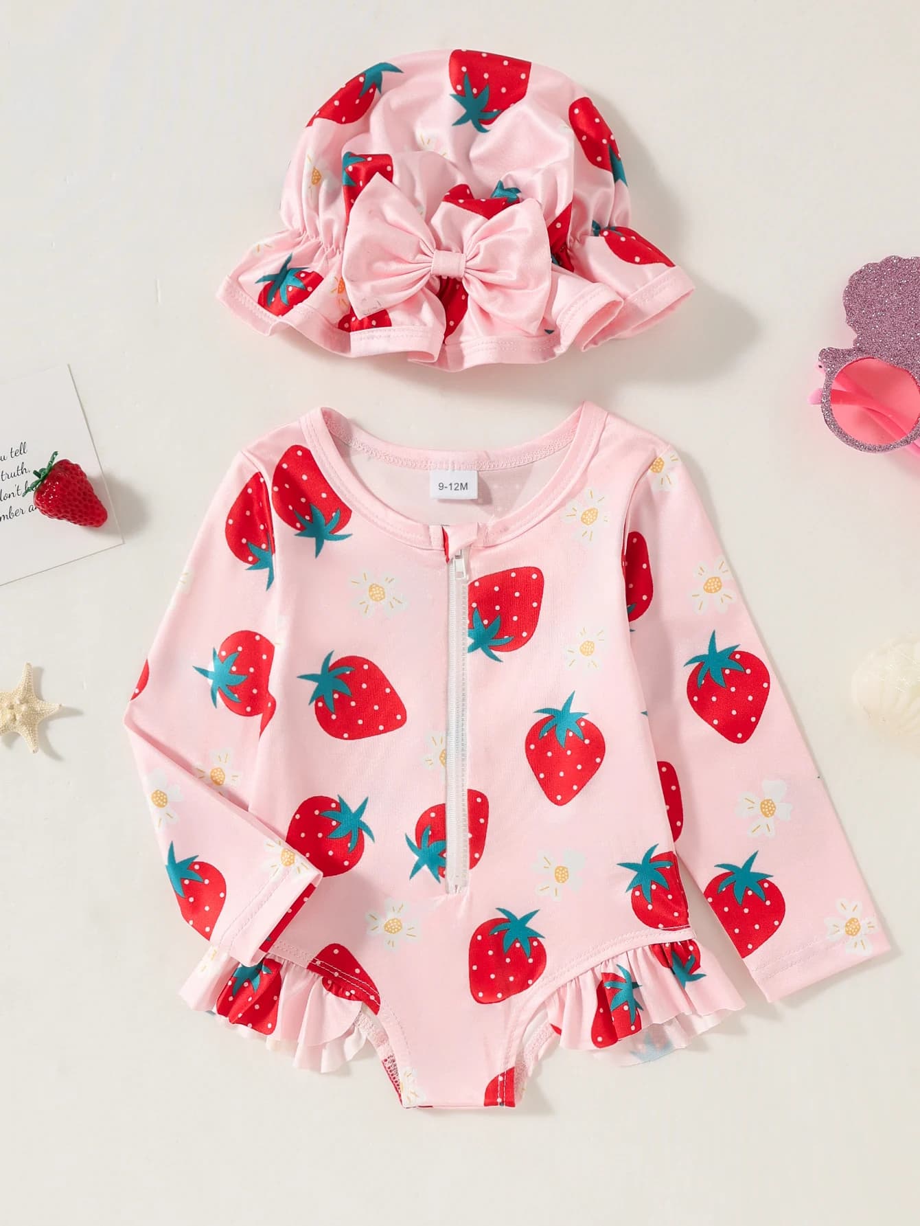 Costume da bagno per bambini in 2 pezzi con stampa fragola e cappello, protezione solare a maniche lunghe, cerniera frontale + volant, dolce e carino