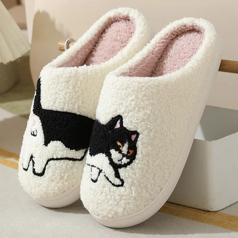 Men's Home Slippers with Embroidery Cute Winter Embroidery Women's Anti-slip Indoor Slippers Hot Mouses for Interior Cotton Couple Shoes