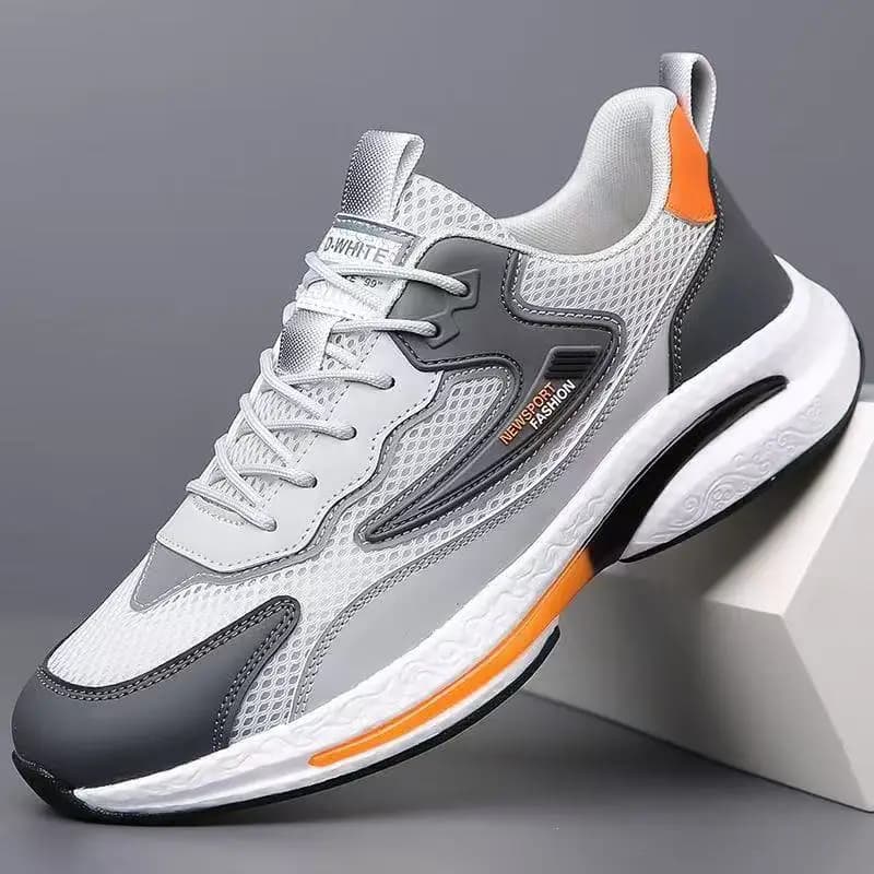 Men's summer shoes in flying net, casual sports shoes, breathable, versatile and comfortable in flying net