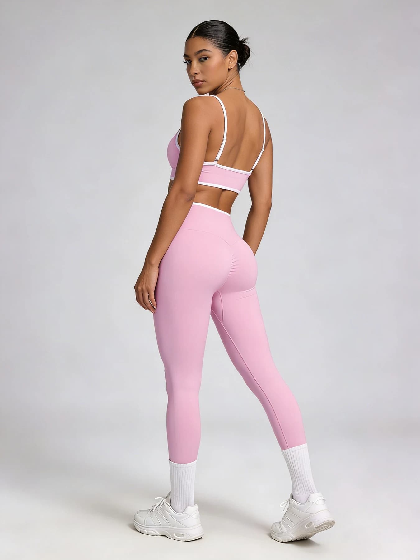 Completo da yoga da donna in 2 pezzi con finiture a contrasto rosa, reggiseno sportivo con spalline sottili, leggings a vita alta, abbigliamento da palestra