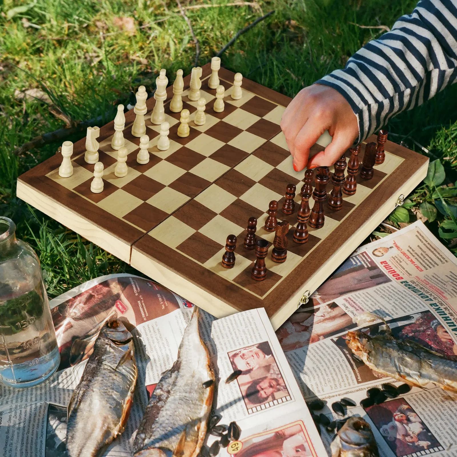 Set di 32 Pezzi degli Scacchi in Legno Marrone e Bianco per Bambini e Principianti, Sicuri, Robusti, Gioco da Tavolo Educativo