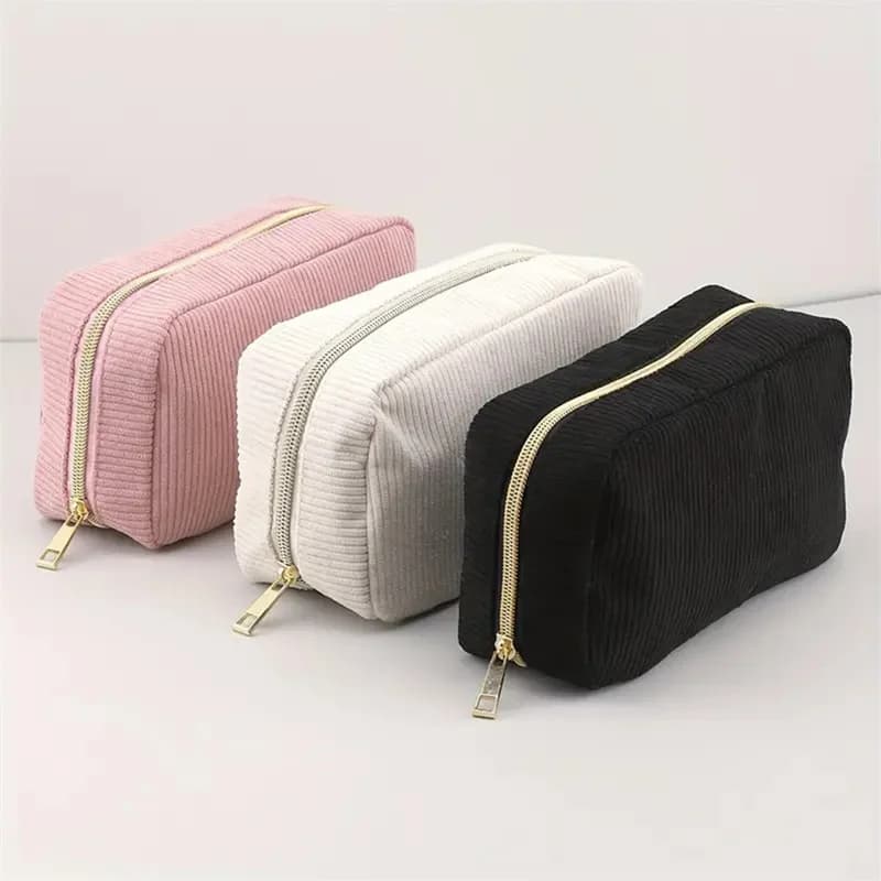 Women's Cosmetic Bag Solid Color Velvet Makeup Bag Portable Travel Bag to store toiletries