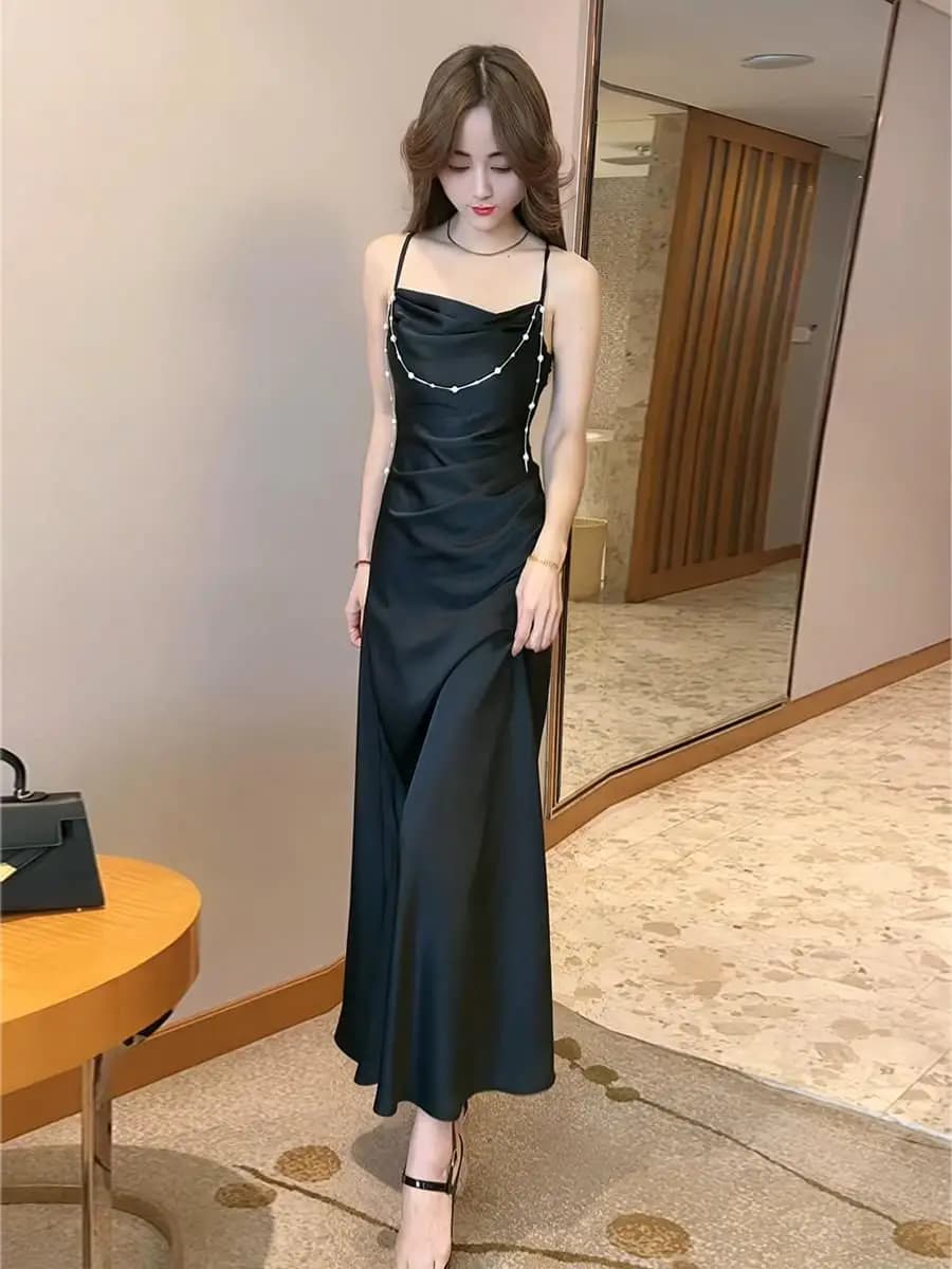 Abito lungo in raso di seta con scollo all'americana da donna, vestito estivo alla moda a vita alta, aderente, stile coreano, ideale per il commuting