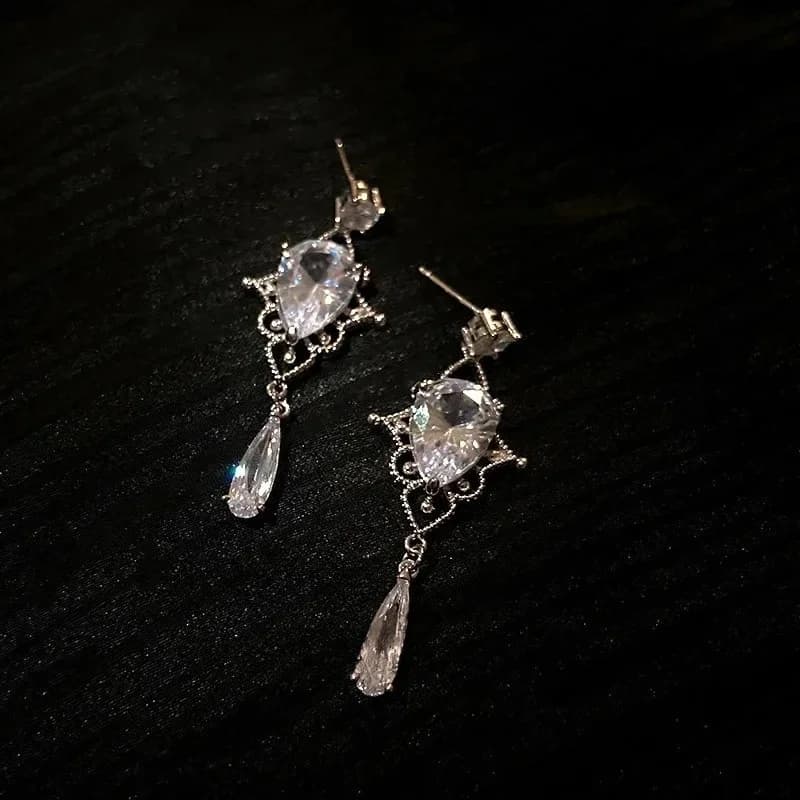 1 paio di orecchini pendenti con zirconi in argento 925 per donna, orecchini pendenti vintage con cristalli a goccia cavi, eleganti gioielli lunghi, ideali per l'uso quotidiano, feste e regali
