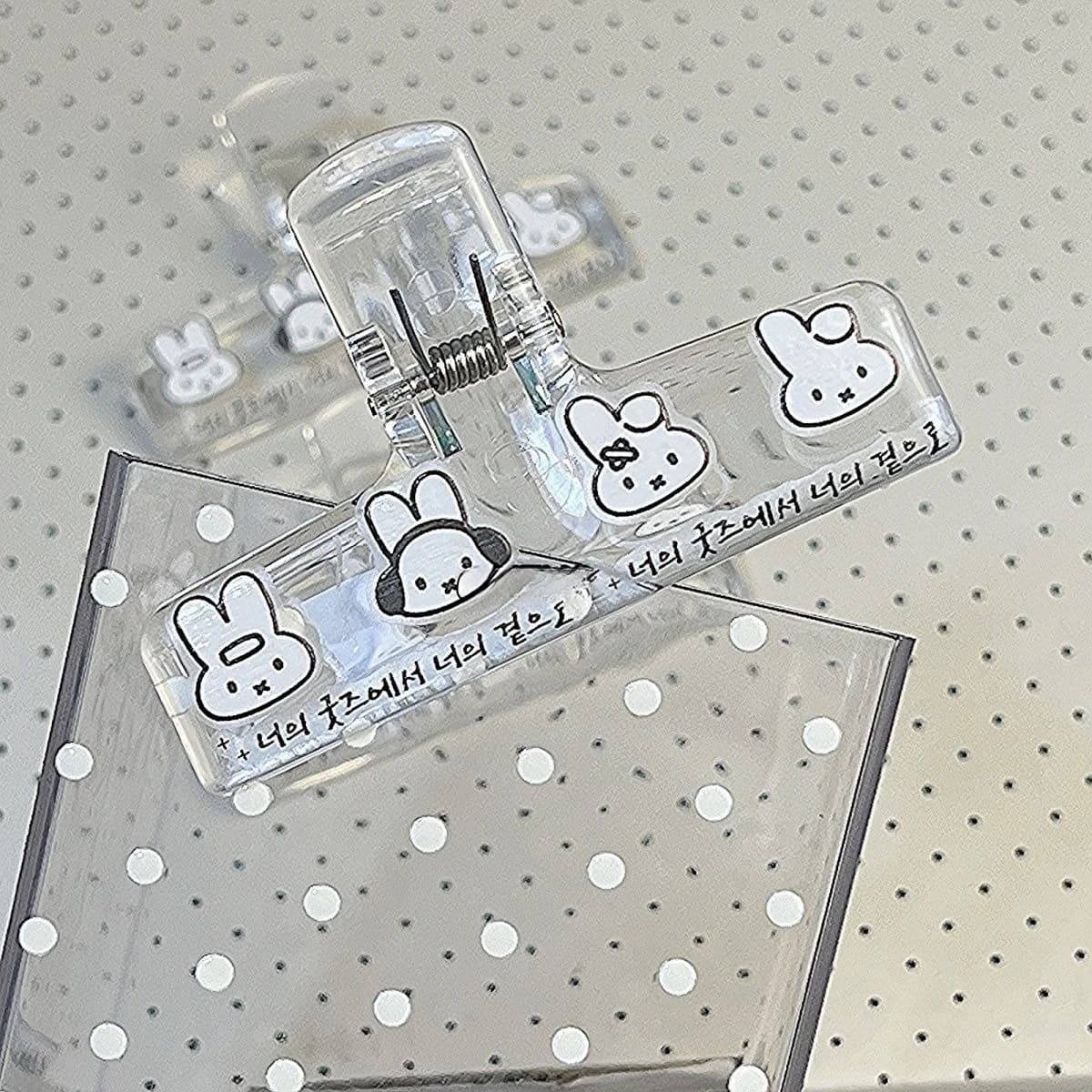 Cartoon Kawaii New Good Looks Ins Style Transparent Jelly Clip File Test Paper Folder Acrylic Storage Binder Clip Simple Miffy