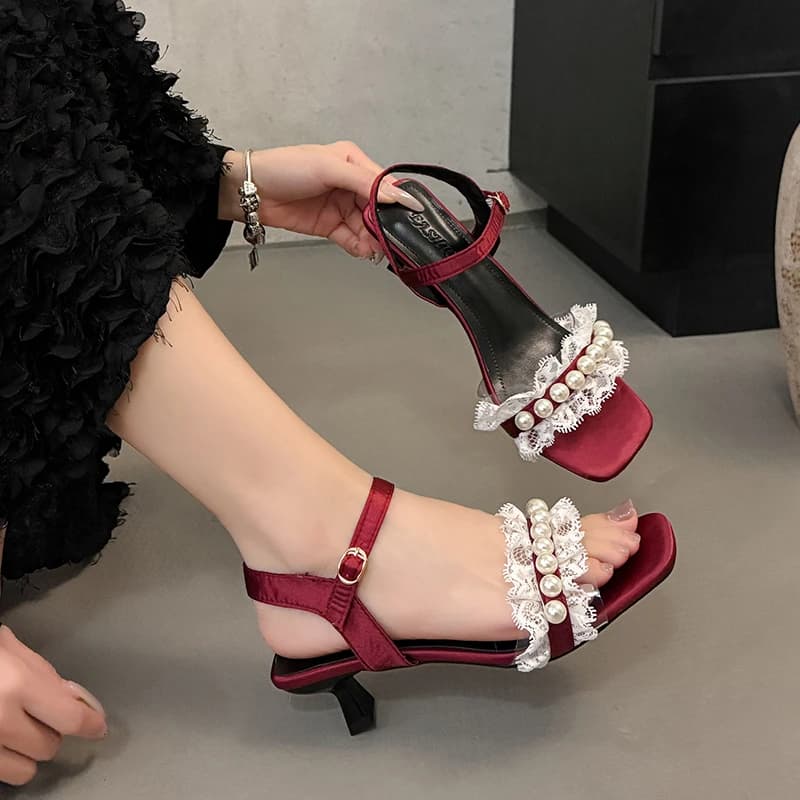 2026 New Women's Trendy Solid Color High-quality Non-slip High-heeled Sandals Summer French Lace Beaded Decorative Sandals