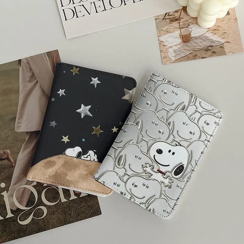 Personaggio anime Snoopy ID Passaporto Protezione Simpatico cartone animato Multifunzionale Porta carte di credito portatile Confezione regalo Kawaii Ragazza