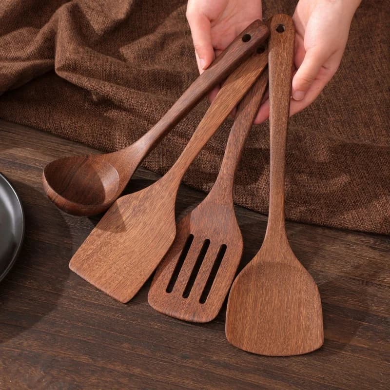 Wooden Spatula Cookware Non-Stick Cooking Spoon High Temperature Resistant Household Spatula Baking Utensil Kitchen Tools