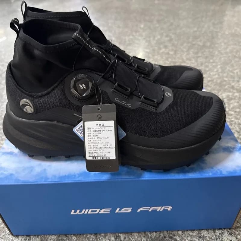 Classic Brand Comfortable Wide Last Outdoor Hiking Shoe Designer Quick Lacing Mountain Climbing Shoe Breath Trekking Sneakers