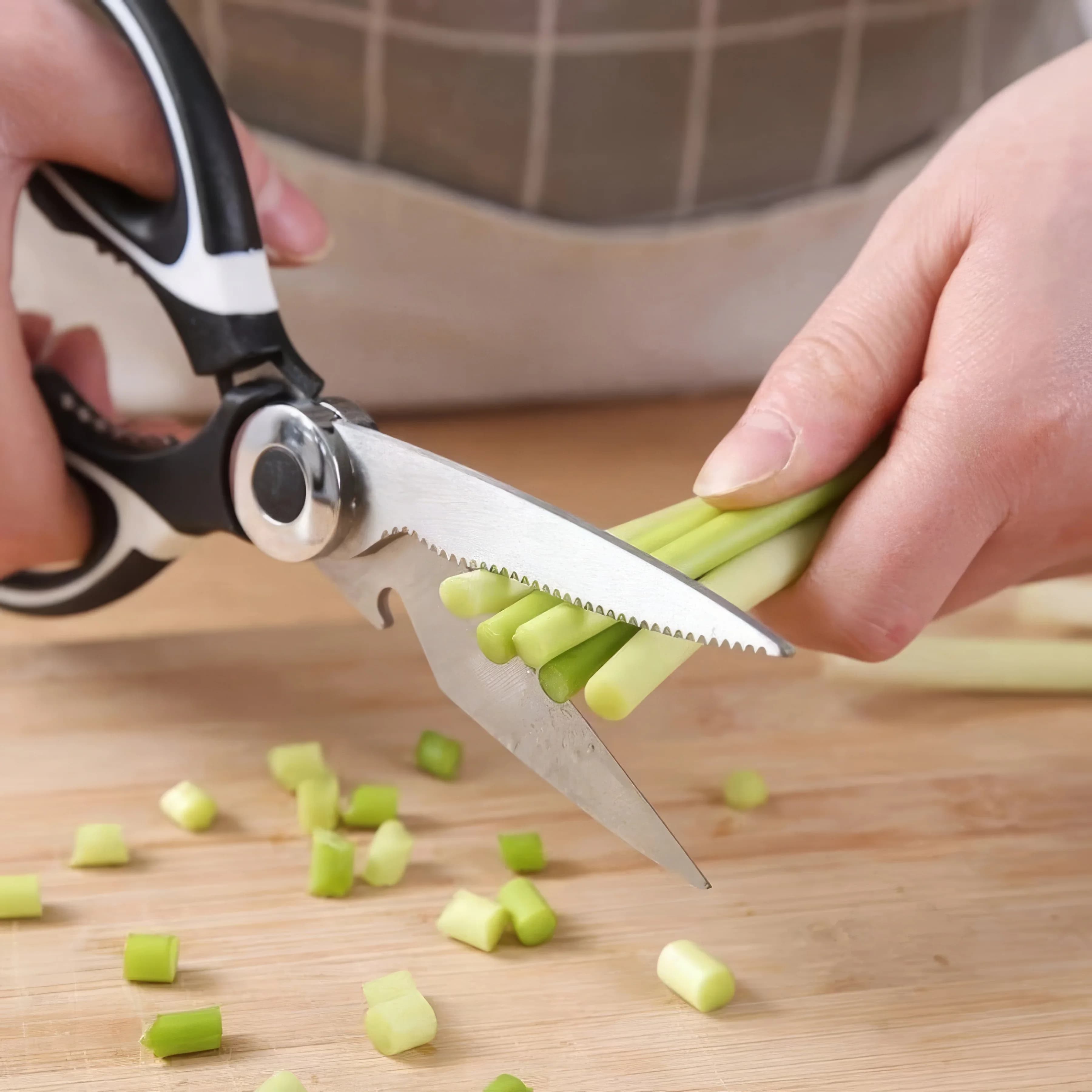 1 Forbice da cucina multifunzionale nera con impugnatura ergonomica, adatta per cucinare, fare dolci e preparare i pasti
