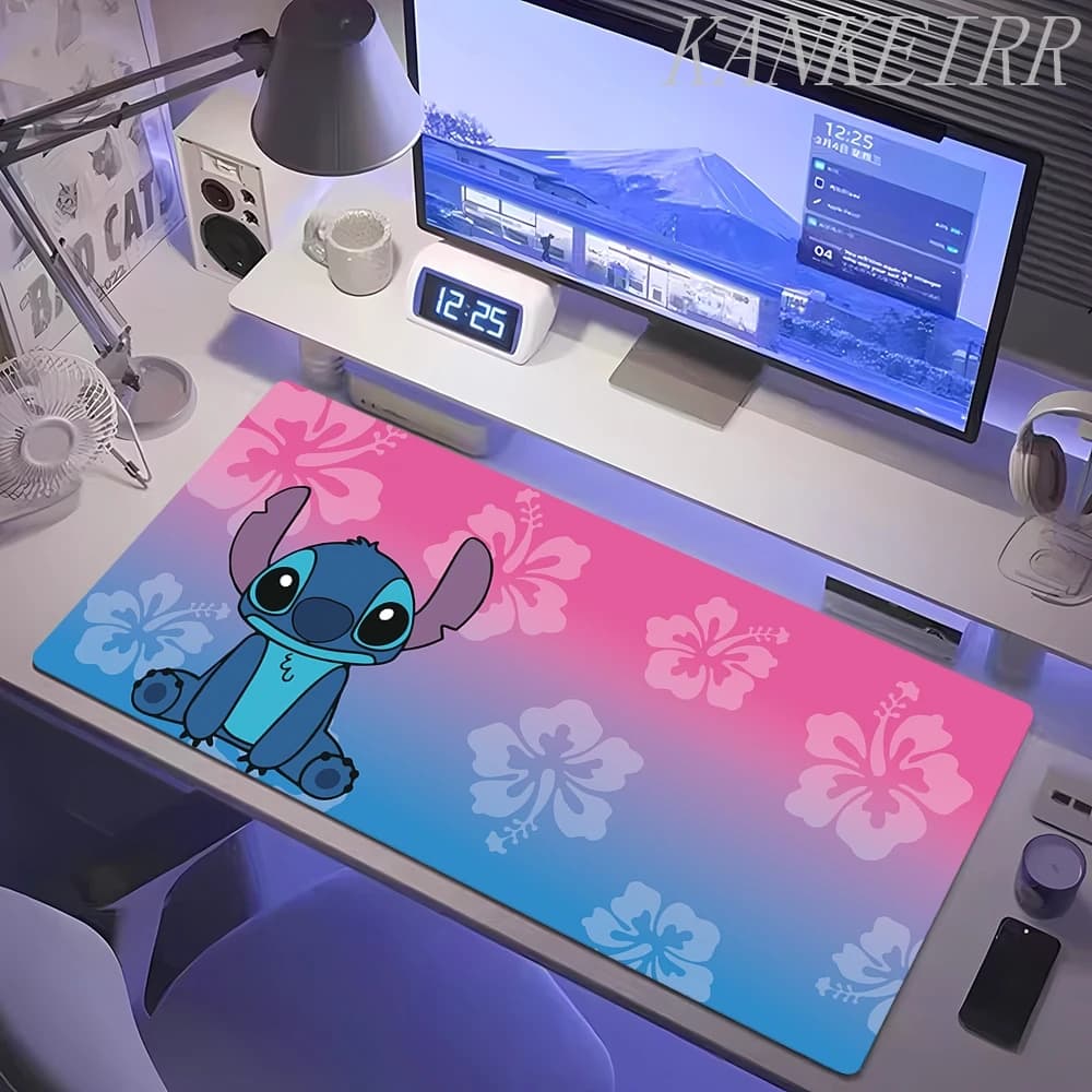 Tappetino per Mouse da Gaming Grande, Kawaii Anime Stitch, Mousepad XXL per Gamer, Tappetino da Scrivania Veloce per Computer e Ufficio, Accessori per Tastiera