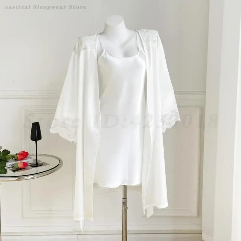 Abito da mattina bianco da sposa Camicia da notte Set Camicia da notte sexy con cinturino per spaghetti Elegante accappatoio patchwork in pizzo Abito kimono Abbigliamento per la casa