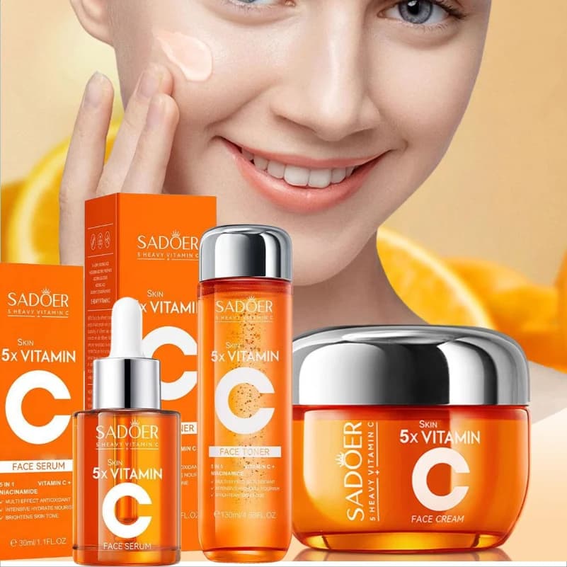 SADOER Set Skincare 5x Vitamin C - Siero Viso Illuminante, Tonic and Hydrating Cream, Korean Essentials for Beauty