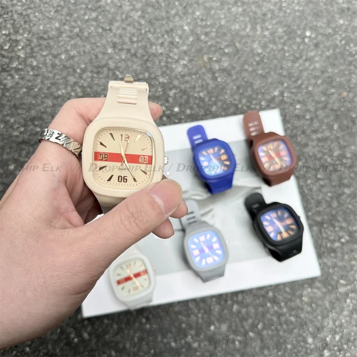 Orologi da donna alla moda Orologio con quadrante al quarzo Orologio da donna di lusso da donna al quarzo Orologio da polso femminile in silicone Reloj Mujer