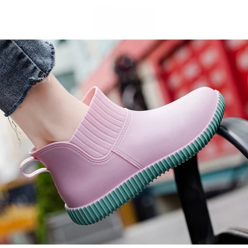2026 New Fashion Women's Rain Shoes, Low Top Waterproof Shoes, Non-slip Thick Soled Rain Boots for Women