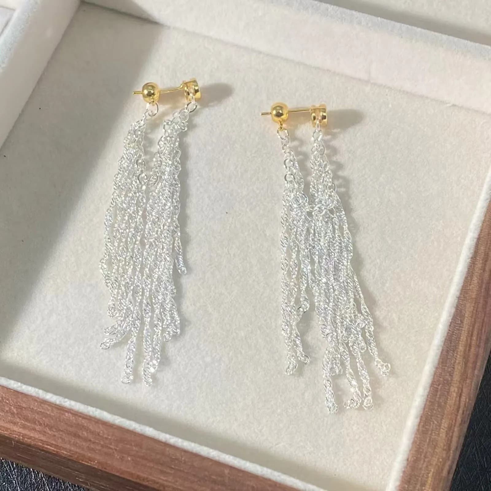 Orecchini di Lusso alla Moda con Lunghe Nappe, Pendenti a Goccia Lucidi per Signore, Gioielli Raffinati da Sposa, Accessori Moda Quotidiani