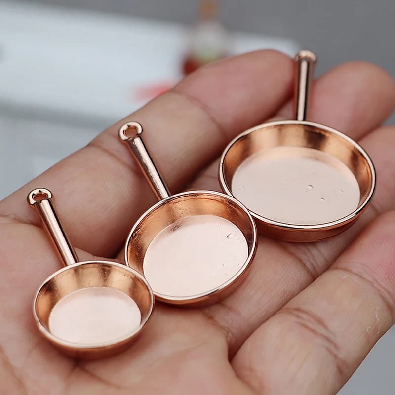3 pcs/lot 1/12 Libra House of Dolls in Metal Miniature Tiles Pots Pentol Accessories From High Quality Kitchen
