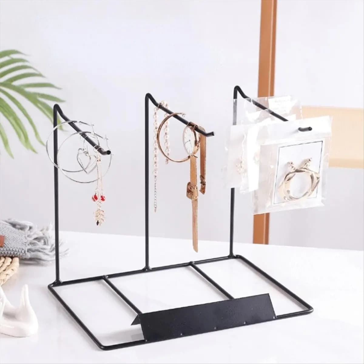 ABPP Simple Earring Stand, Hanging Necklace Case Metal Necklace Storage Frame Jewelry Display Rack Black