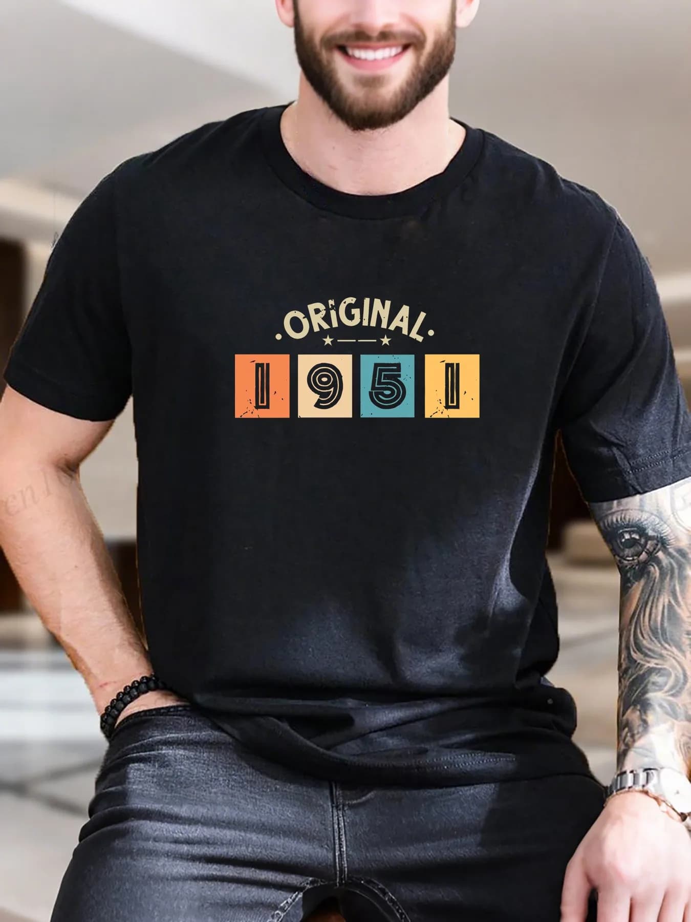 T-shirt a maniche corte stampata da uomo - 100% cotone, morbida e traspirante, design trio alla moda sul tappeto rosso, perfetta per le gite estive casual