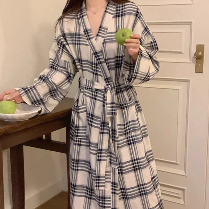 Spring and Summer Women's Dressing Gown, Bathrobe, Women's Simple Checkered Loose Robe, V-Neck Long Sleeved Home Nightgown