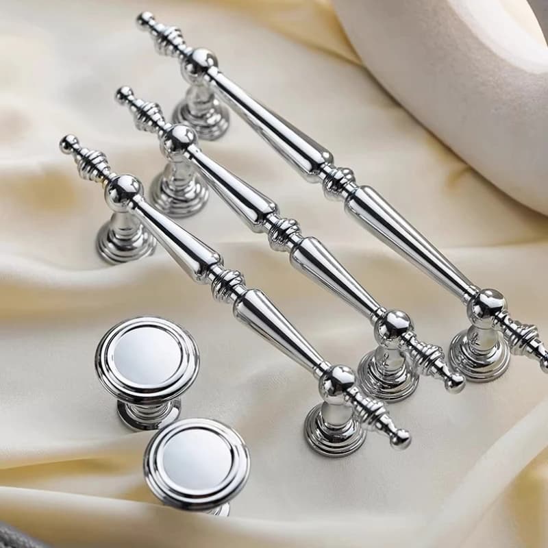 Maniglia per mobili in ottone massiccio cromato, per ante di cucina, cassetti, armadi e cassettiere, colore argento brillante