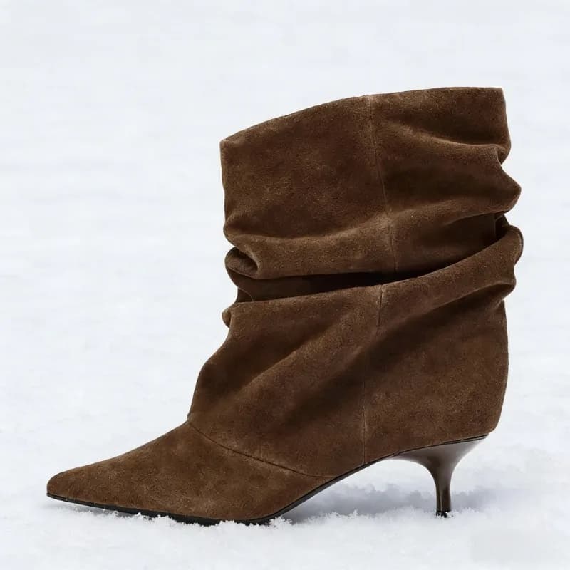 Women's high boots in suede Short pleated boots with pointed tip Women's boots signed retro elegant brown Bottes Femmes
