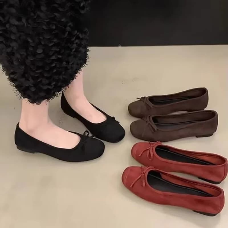 Fashion Moccasins with Round Toe, Low Design, PU Upper, Rubber Flat Sole, Comfortable Shoes for Walking, Lower Heel 3cm
