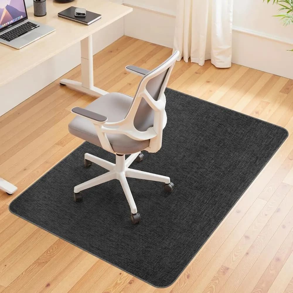 Tappetino per Sedia da Gaming 36x48, Antiscivolo, Anti-Curvatura, Protezione per Pavimenti in Legno e Piastrelle (Nero)