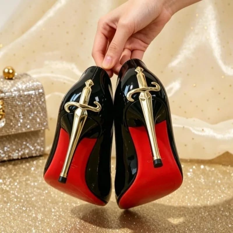 Scarpe con Tacco a Spillo da Donna, Eleganti e di Tendenza, con Punta Affusolata e Dettagli Metallici, Ideali per Banchetti e Feste
