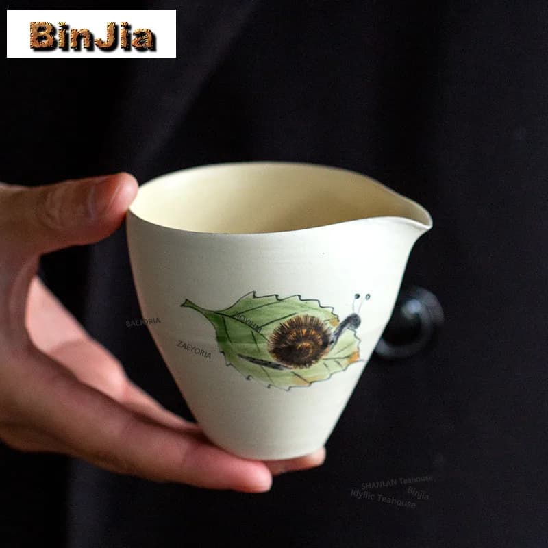 BAEJORIA 170ml Hand-painted Snail Tea Pitcher Tea Divider Cha Hai Dispenser Justice Cup Tieguanyin Fair Mug Chinese Tea Set