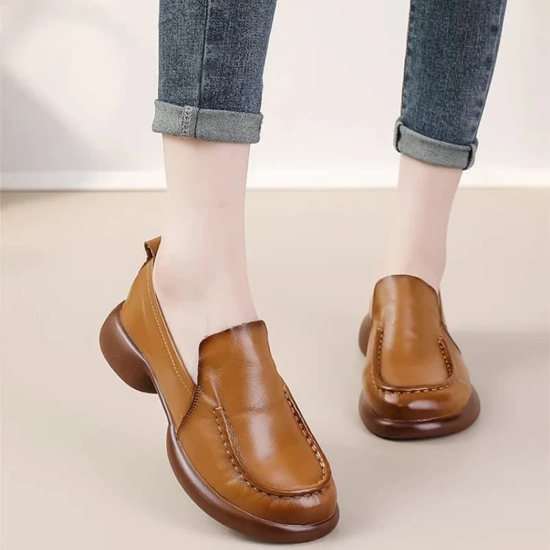 2025 Scarpe con Tacco Alto in Vera Pelle per Donne, Stivaletti Rossi Fatti a Mano, Scarpe Comode con Tacco Morbido