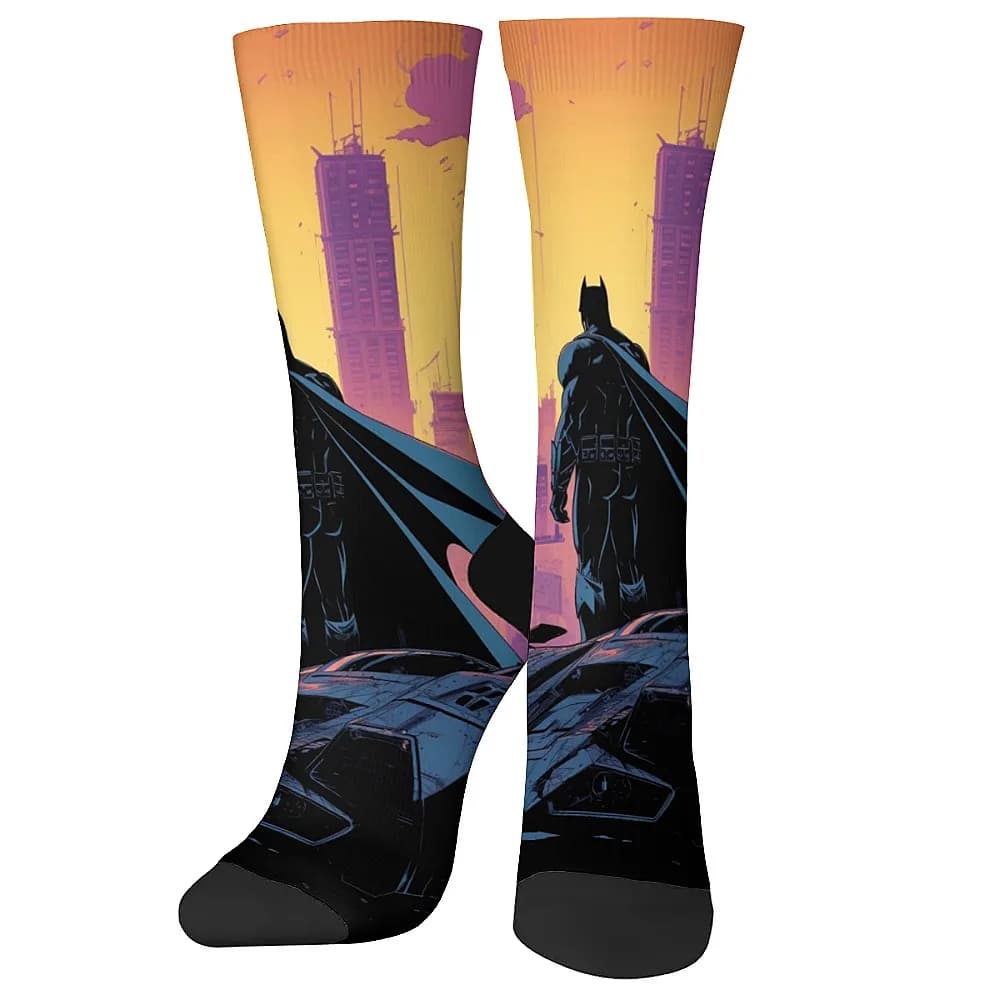 Nuovi e interessanti calzini da uomo, eroe dei cartoni animati di pipistrelli comici, stile hip hop di strada, alla moda, comodi e traspiranti, regalo ideale