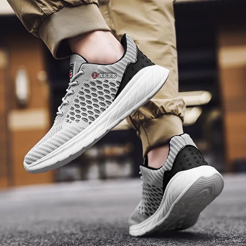 Scarpe da corsa da uomo Scarpe vulcanizzate comode e leggere Scarpe da ginnastica leggere e traspiranti Scarpe sportive estive da tennis