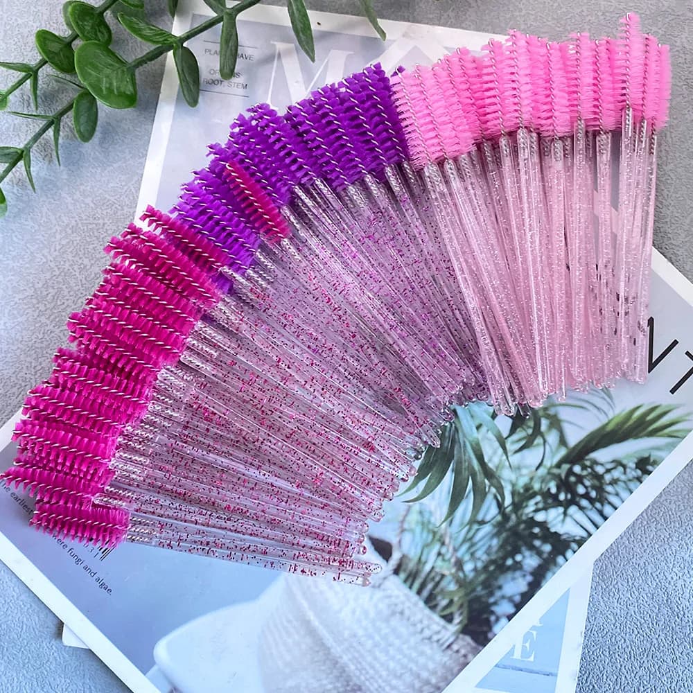 Zanse 300 pcs. Disposable Shoe for Mascara, Brushes for Eyelash Extension, Eyebrow and Make-up, Crystal Make-up Tool