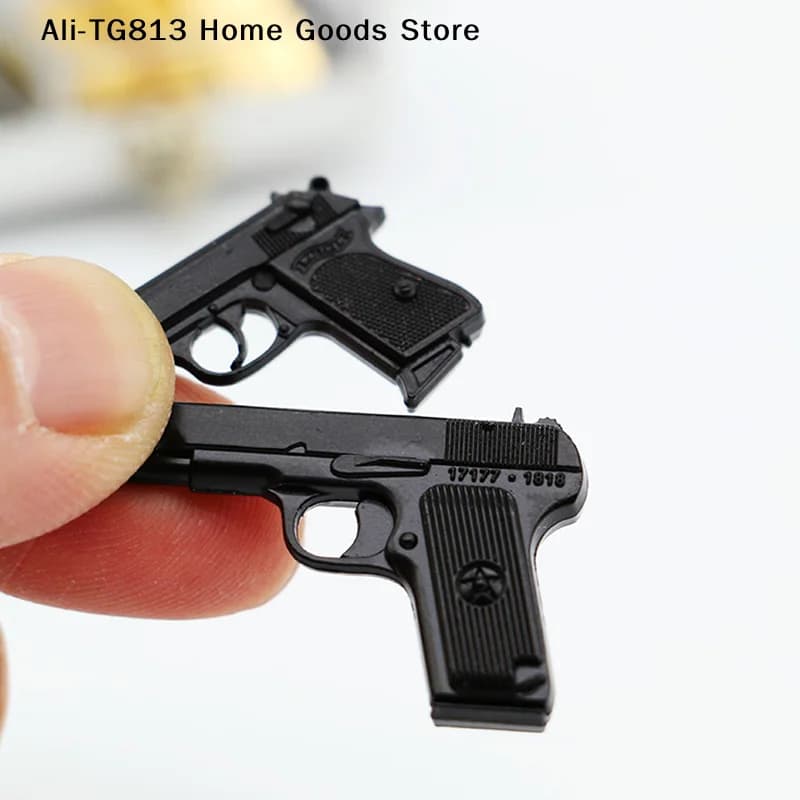 [TG813] Modellino in Miniatura di Cibo, Accessori per Casa delle Bambole, Mini Pistola Giocattolo Ornamentale